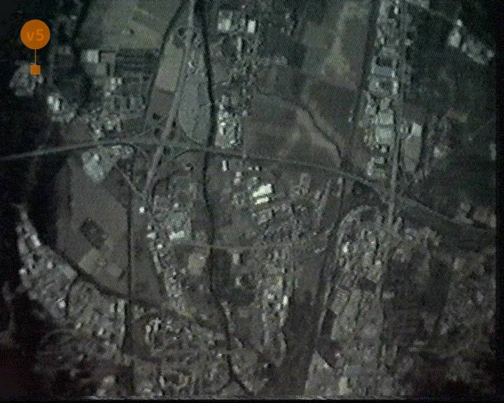 Pohled z kamery sondy - zleva na: Vyškov, Bratislavu, Vídeň a Prahu
